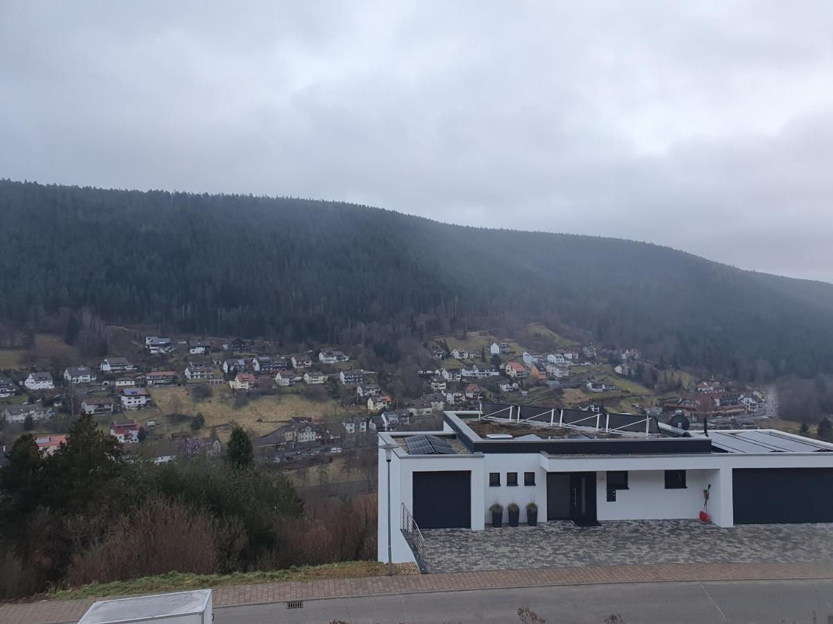 Ferienwohnung Nina Direkt In Zentrum Bad Wildbad Exterior photo